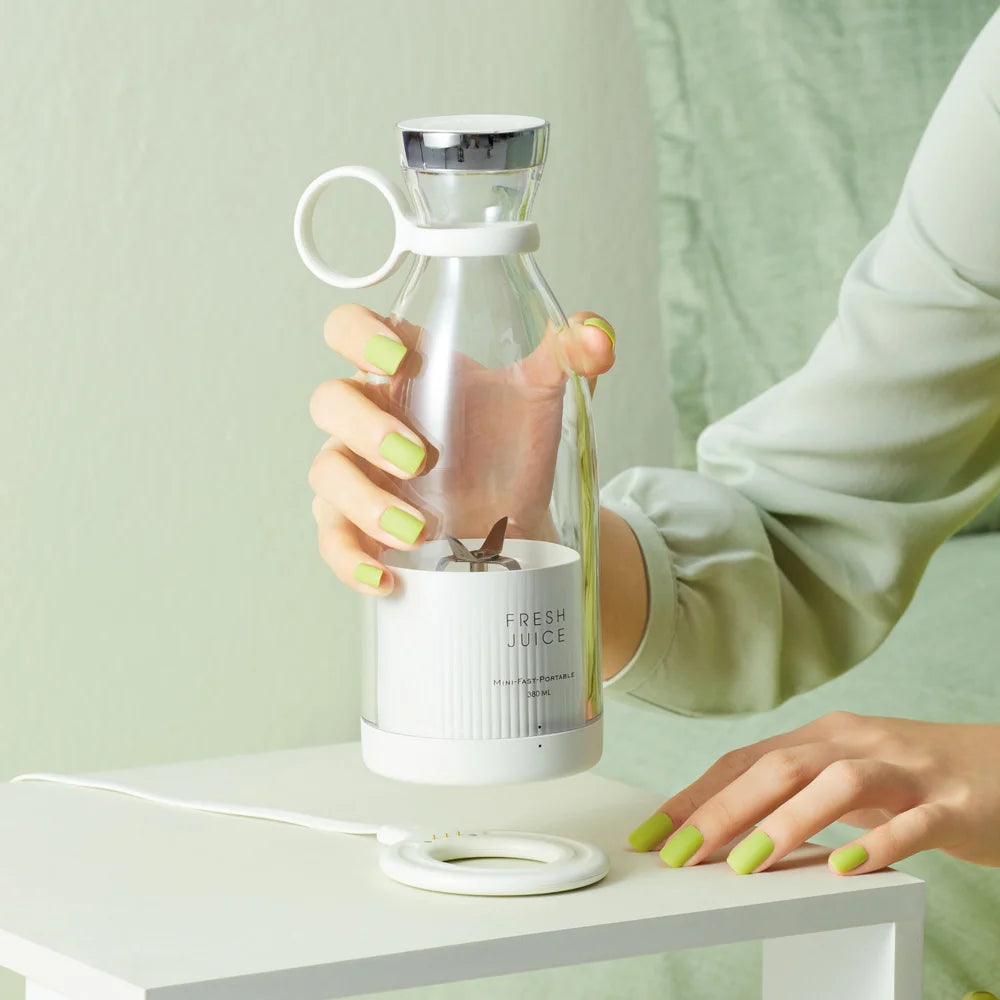 Mini Fruit Mixers Milkshake Juice Maker Machine