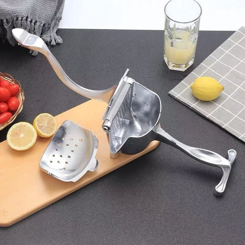 Manual Juice Squeezer 1